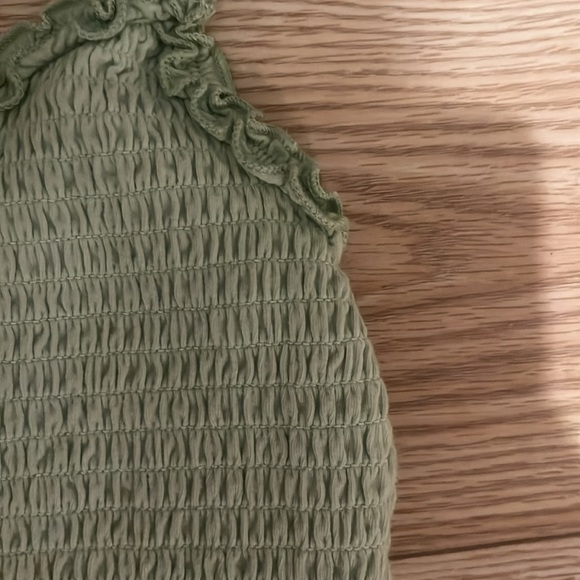 Hollister Sage seafoam green tank - Picture 3 of 6